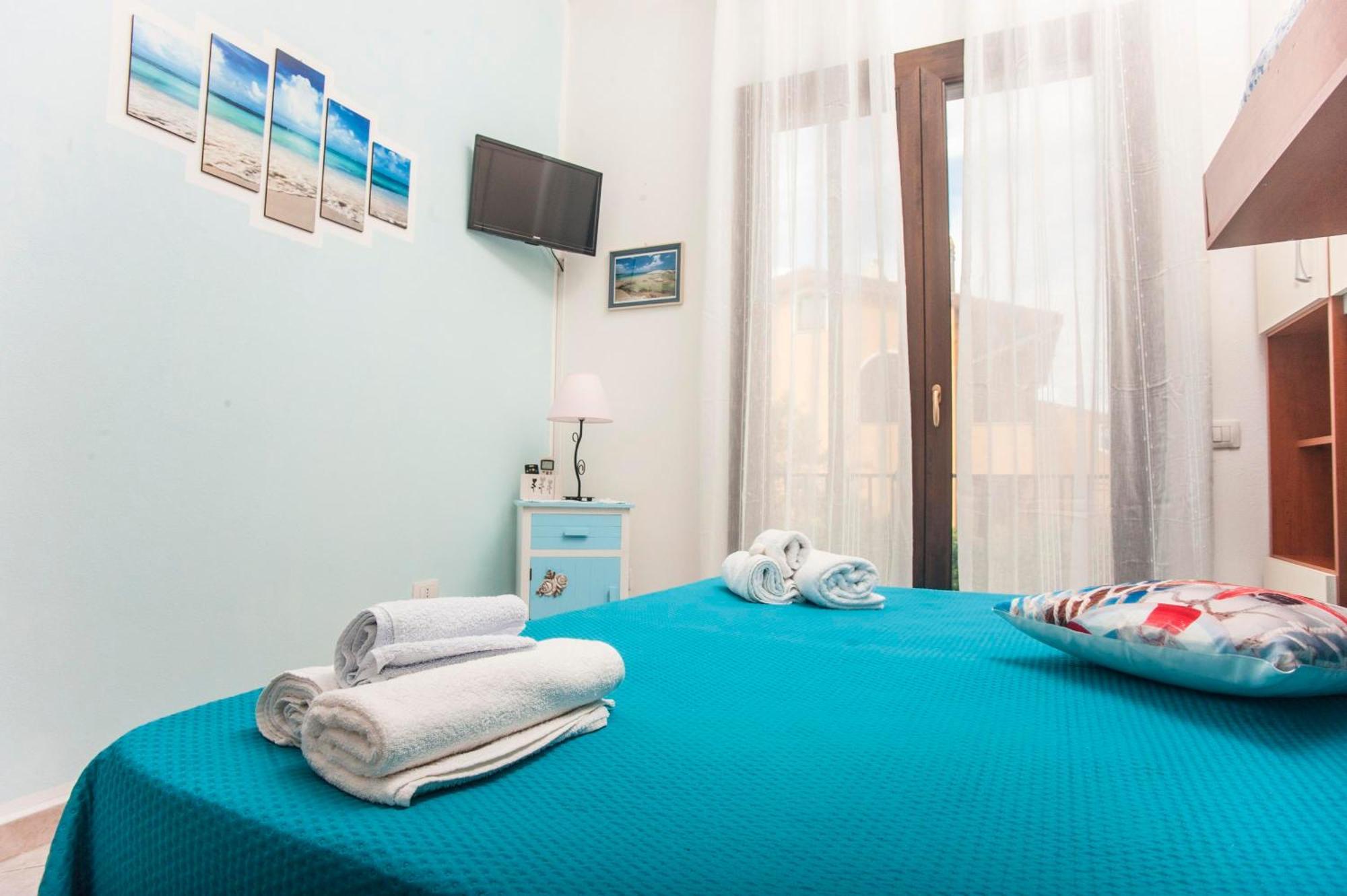 Casa Vacanze Luna Пула Екстериор снимка